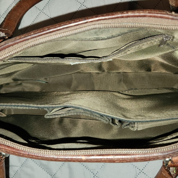 Ellington vintage leather bag - Picture 8 of 16